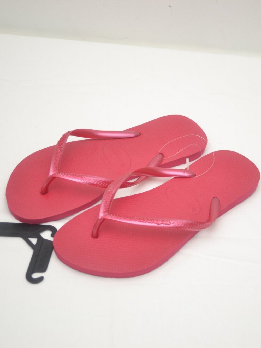 Havaianas Women's Slim FC Flip Flops Size 7/8 Pink Fever color